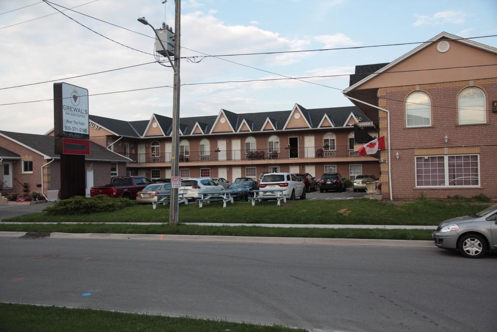 Grewals Inn And Suites Niagarawatervallen Buitenkant foto
