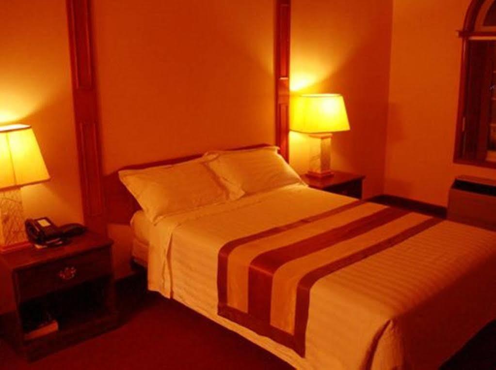 Grewals Inn And Suites Niagarawatervallen Buitenkant foto
